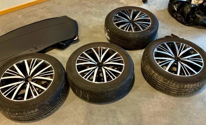 Volkswagen Maggiolino DSG Cabrio 1.2 TSI Sound Navi Plus Telecamera Pelle