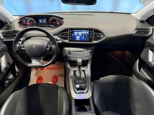 PEUGEOT 308 PureTech Turbo 130 S&S EAT6 Allure NAVI - BT - 17