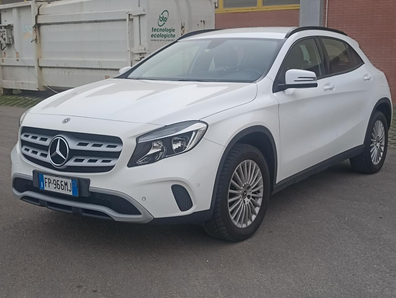 Mercedes-benz GLA 180 GLA 180 CDI BUSINESS PLUS 07/2018 KM 76.000 1 PROPRIETARIO