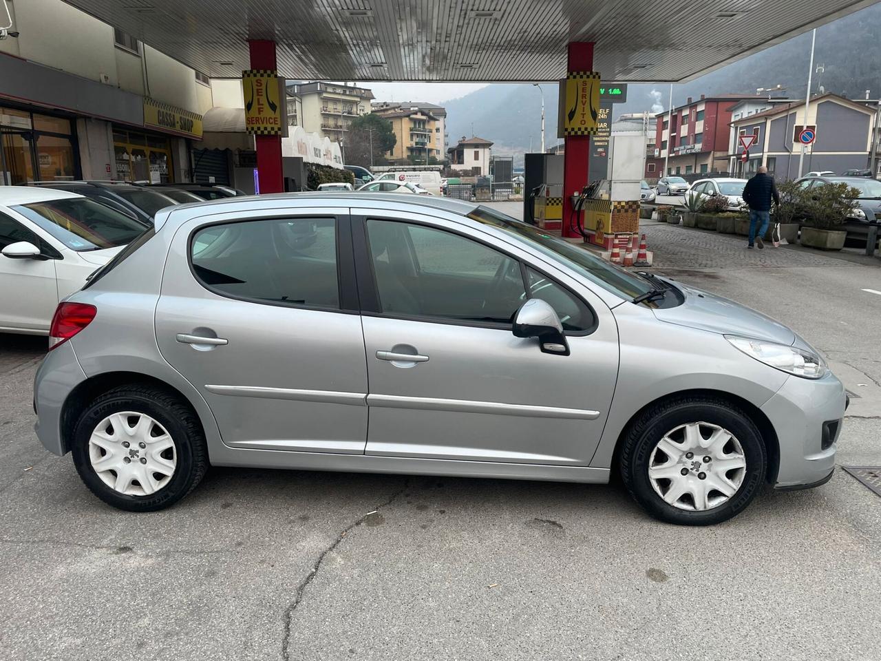 Peugeot 207 1.4 HDi 70CV 5p. Energie