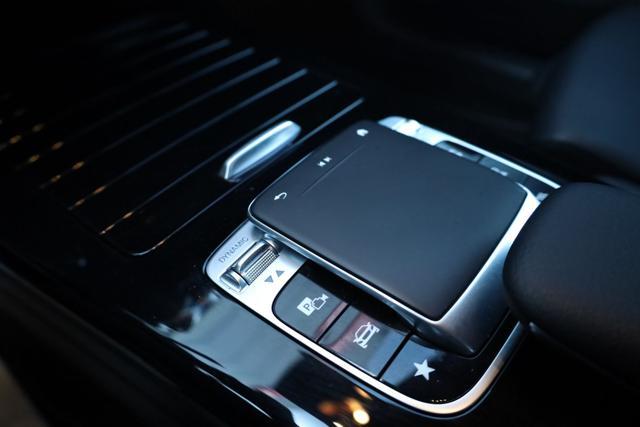 MERCEDES-BENZ A 180 d Automatic