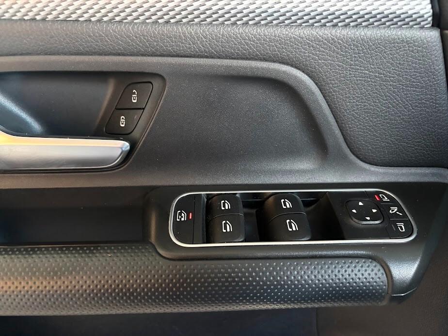 Mercedes-benz GLB 200 d Automatic Business