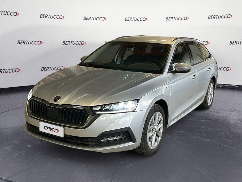 Skoda Octavia 4ª serie iV 1.4 TSI Plug-In Hybrid DSG Wagon Executive