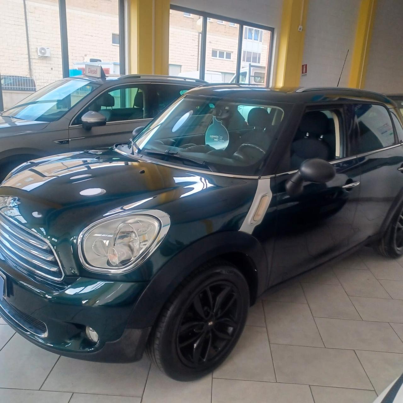 150.338 COUNTRYMAN 1.6 TDI PER NEOPATENTATI