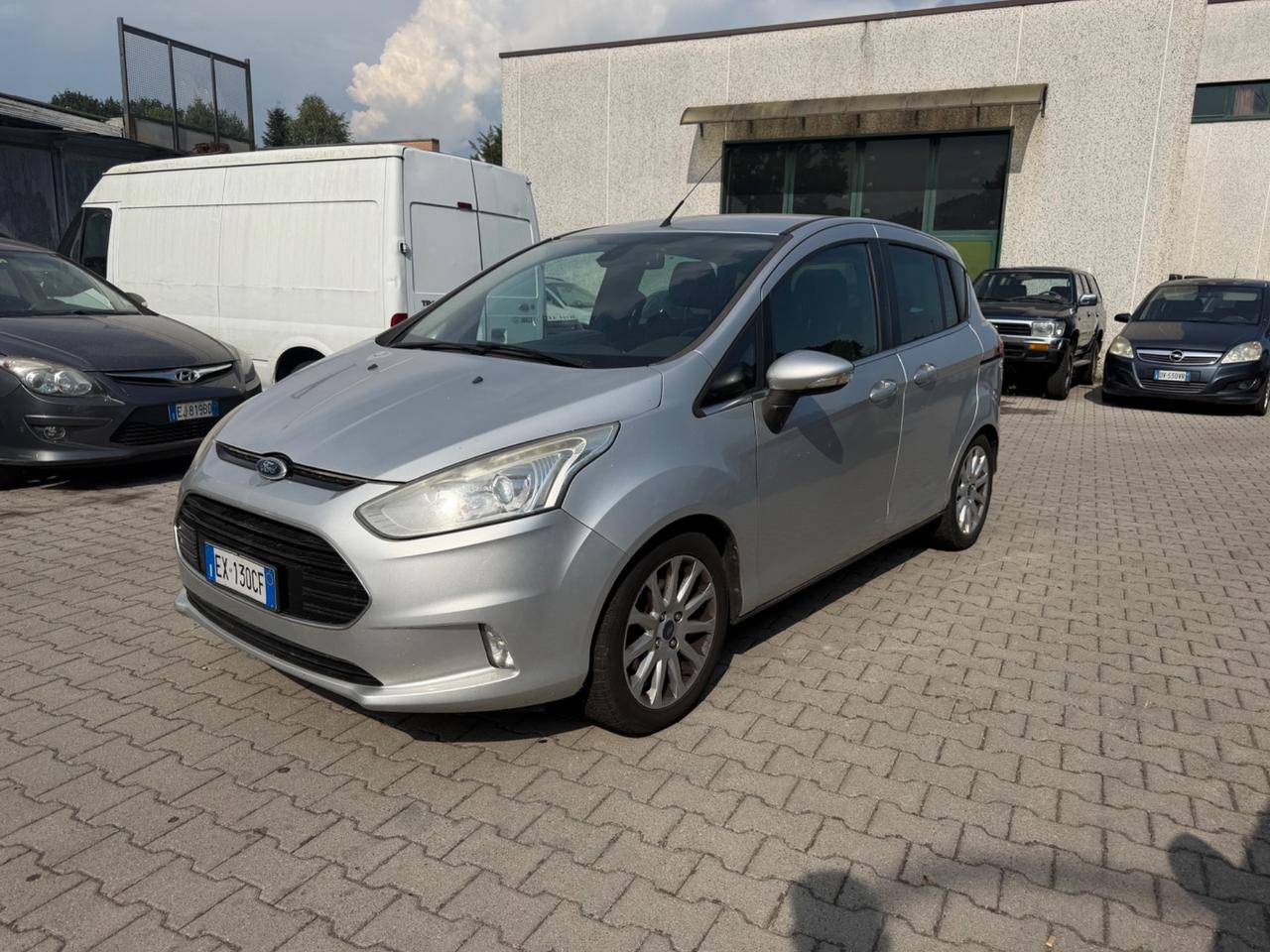 Ford B-Max 1.4 90 CV GPL Business Titanium