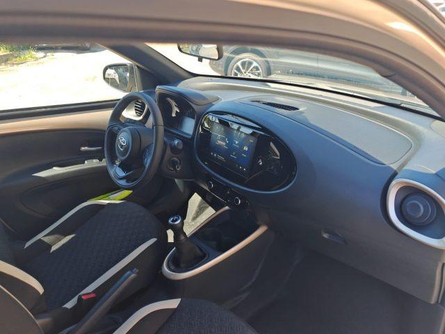 TOYOTA Aygo X 1000 VVT-I TREND 72CV 5P CARPLAY CAM"17 ITALIA