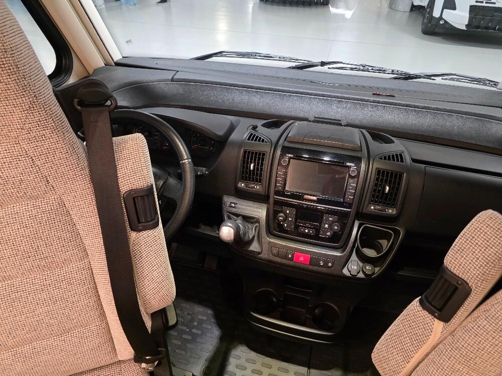 CAMPER HYMER B-KLASSE SL 704