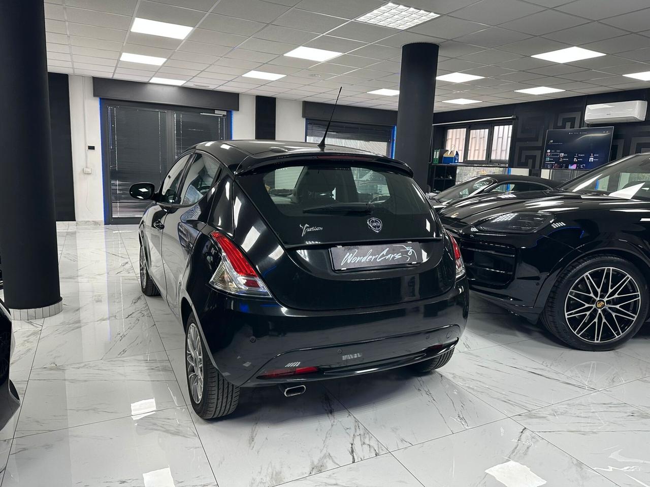 Lancia Ypsilon Elefantino Blu 2019 1.2 GPL