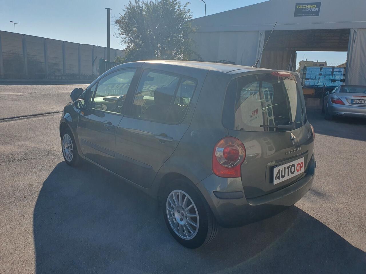 Renault Modus 1.2 16V Saint Tropez Neop 2005