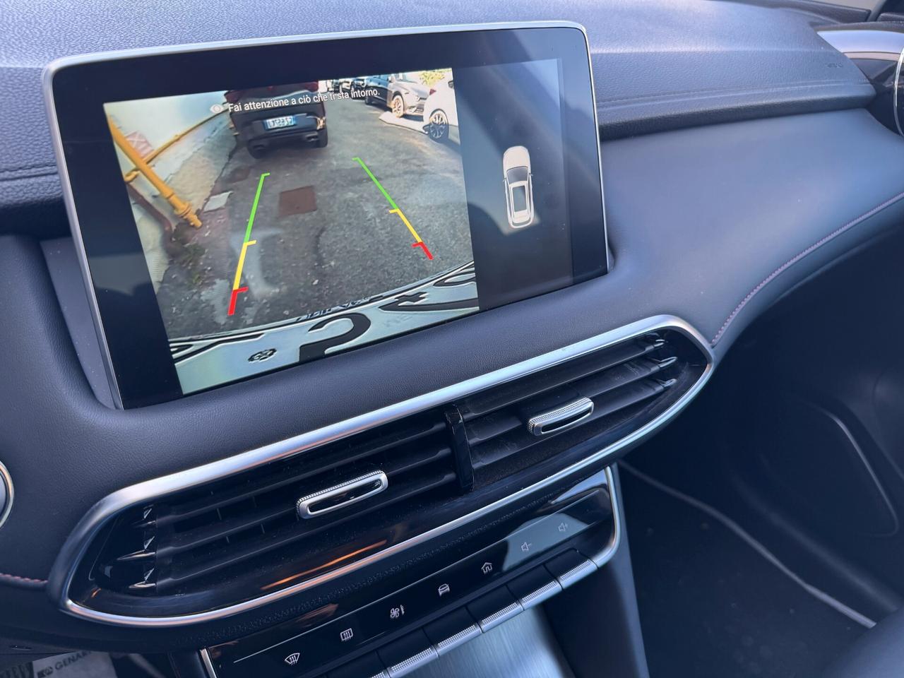 MG HS HS I 1.5 t Luxury / NO VINCOLI