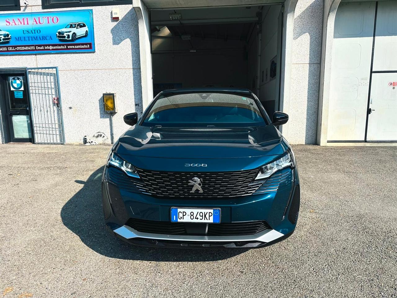 Peugeot 3008 Hybrid4 300 e-EAT8 GT