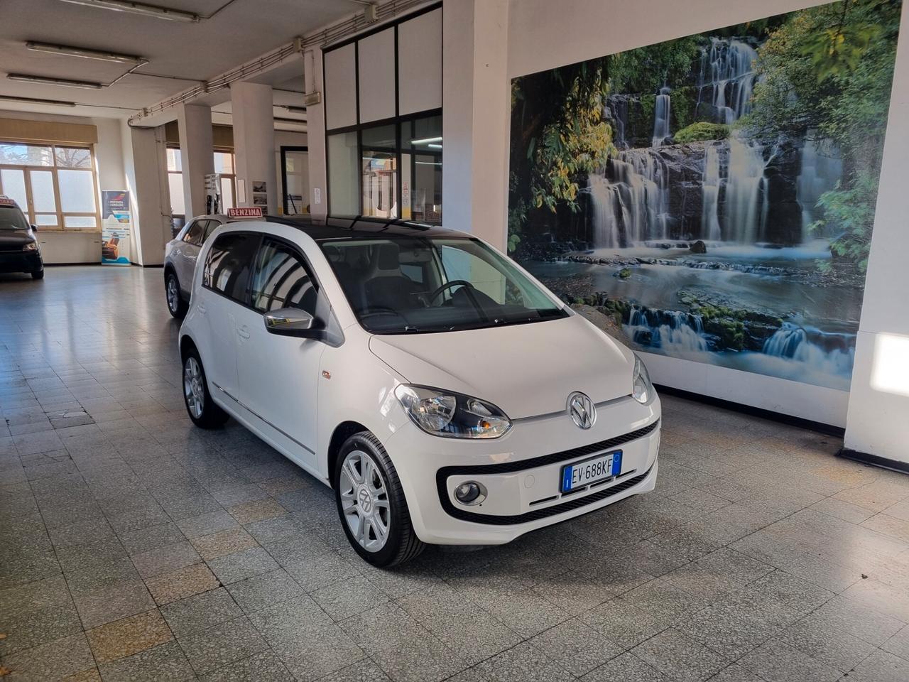 Volkswagen up! 1.0 5p. eco high TETTINO, BLUETOOTH, NAVI