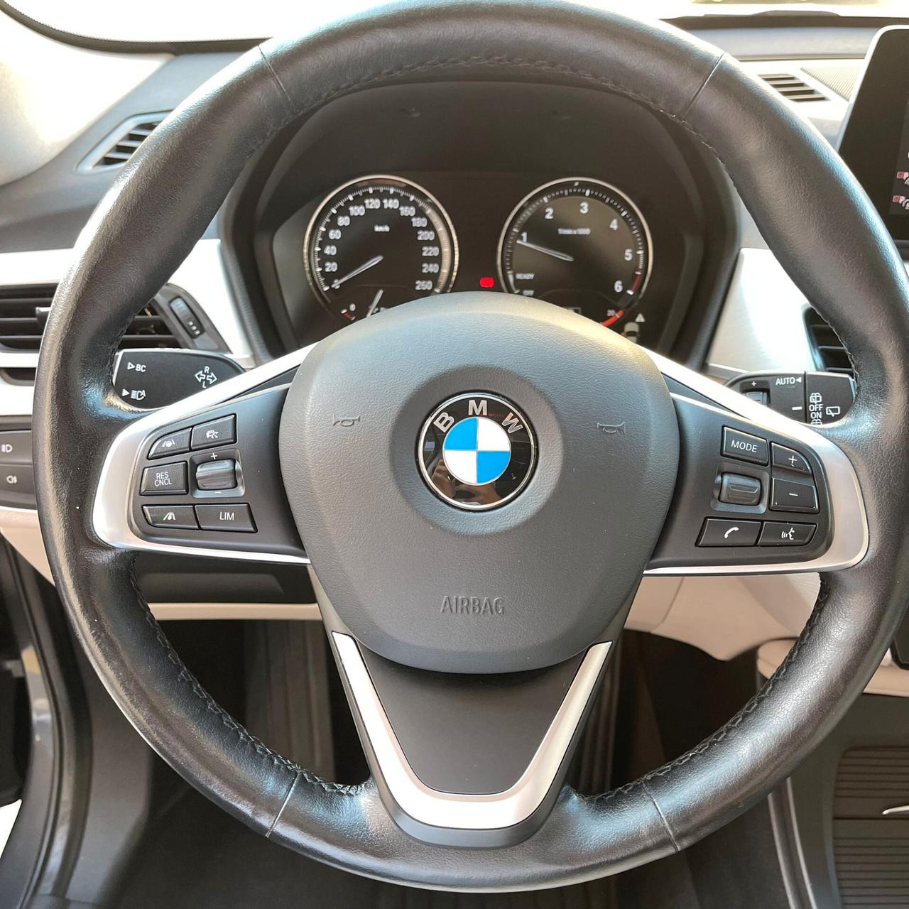 Bmw X1 sDrive18d xLine