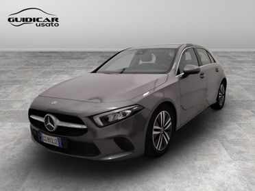 Mercedes-Benz Classe A - W177 2018 - A 180 d Sport auto