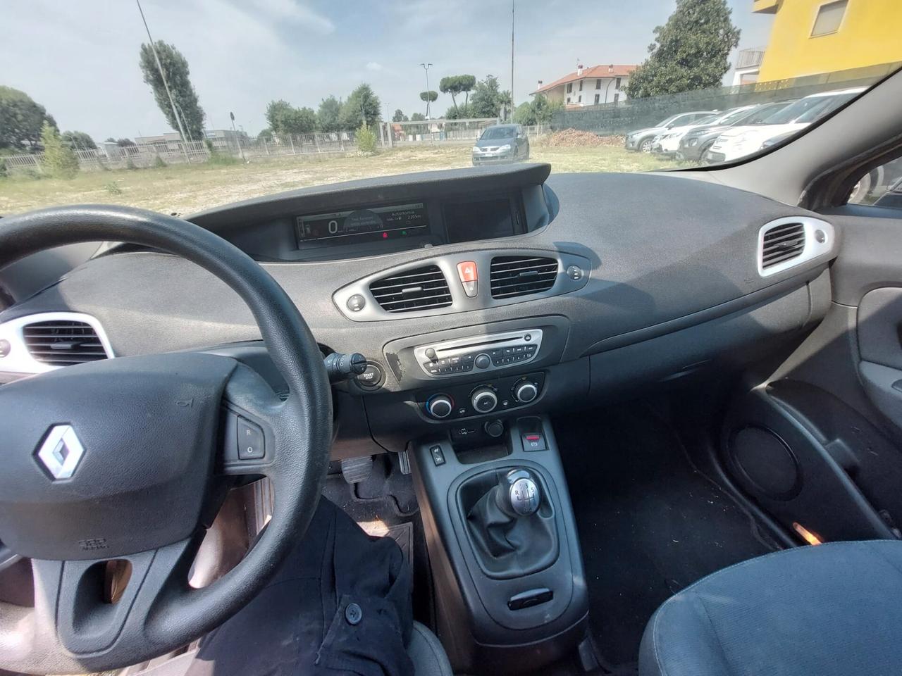 Renault Scenic Scénic 1.5 dCi 110CV Confort