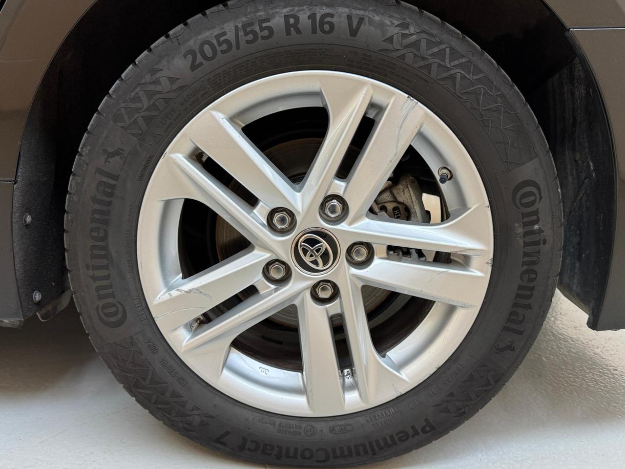 Toyota Corolla Touring Sports 1.8h Business cvt