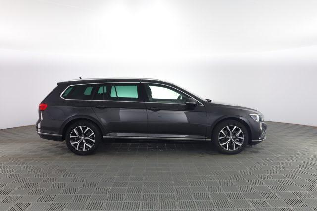 VOLKSWAGEN Passat Passat 1.6 TDI DSG Business BlueMotion Technology