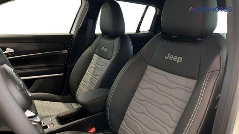 Jeep Avenger 4xe 619 Overland 1.2 145cv 4xe Mhev