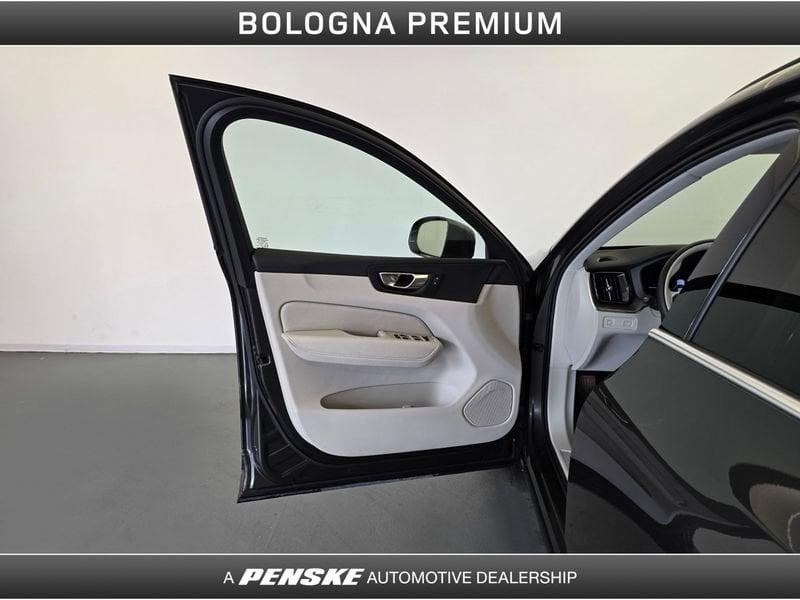 Volvo XC60 B4 (d) AWD Geartronic Momentum Pro