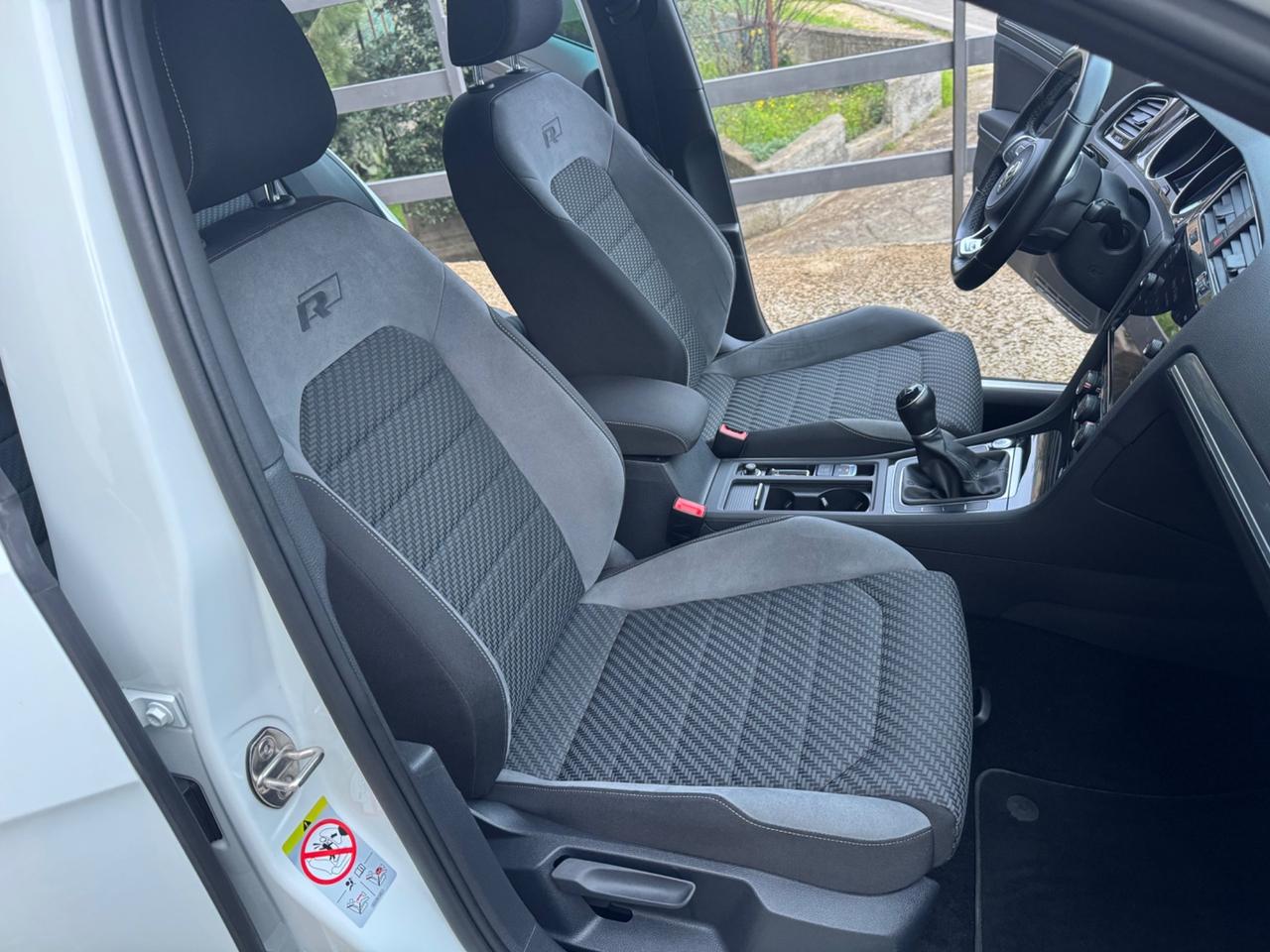 Vw Golf 2.0 TDI - R.LINE - FARI LED - 2019