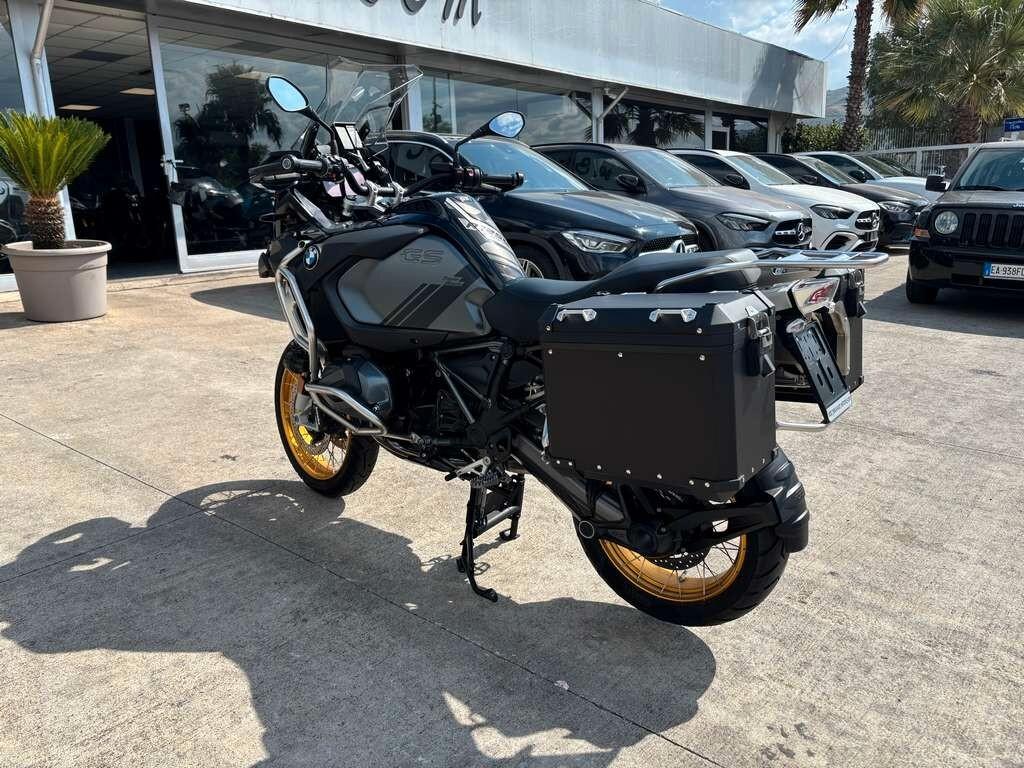 Bmw R 1250 GS Trple Black Adventure 2023/ KM 16.000 Tua a solo 199 Euro al mese