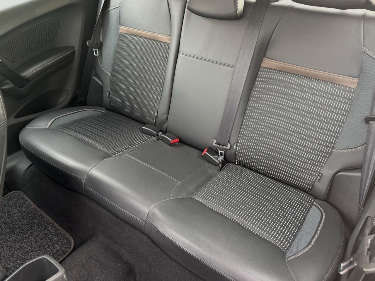 Peugeot 208 1.2 VTi 82 CV 3 porte Allure