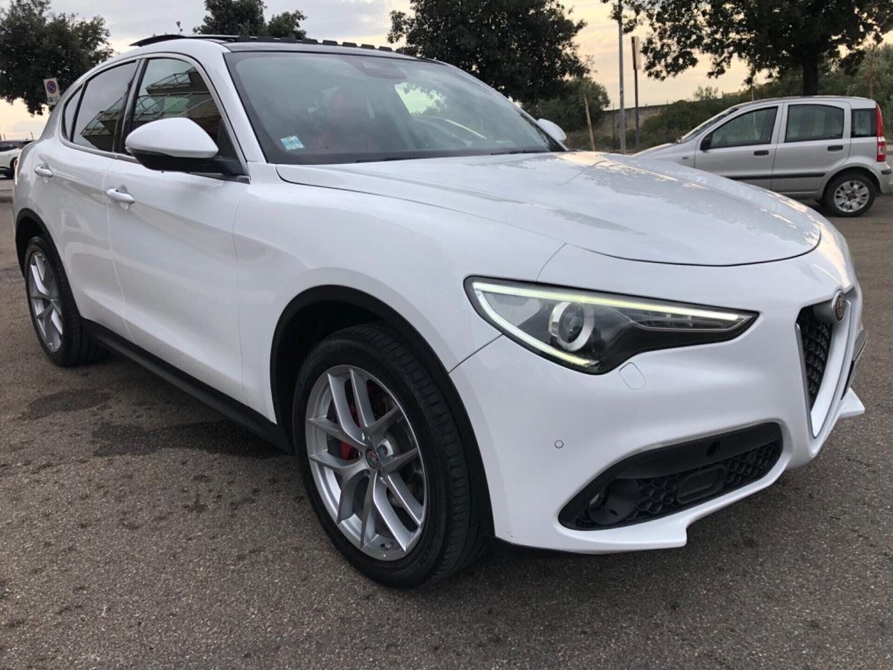 Alfa Romeo Stelvio 2.2 CV 210 Q4 LUSSO TETTO APRIBILE