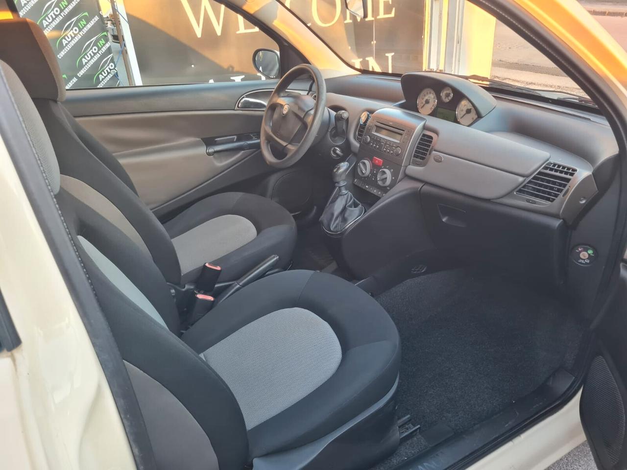 Lancia Ypsilon 1.2