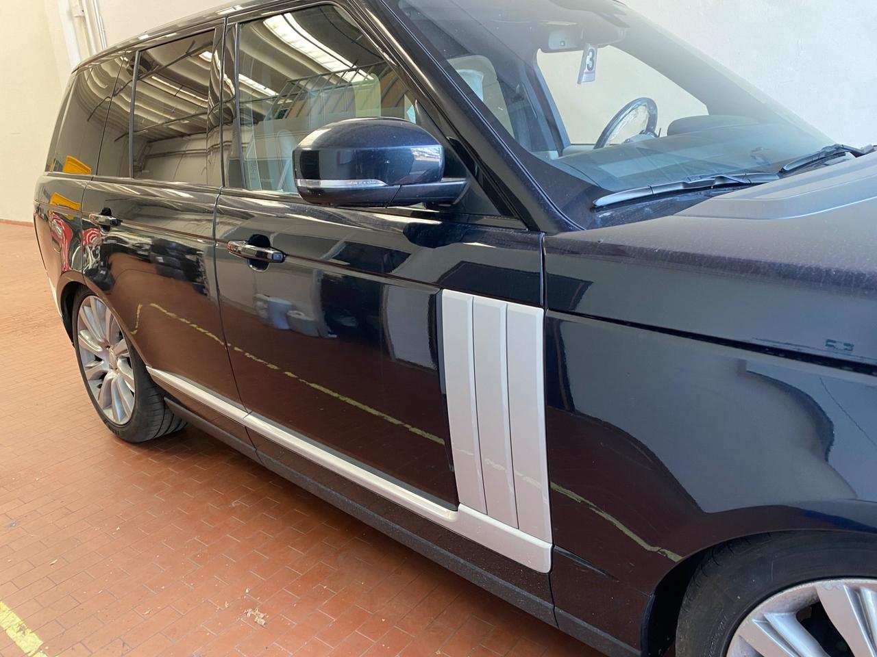 Land Rover Range Rover Range Rover 3.0 TDV6 Autobiography