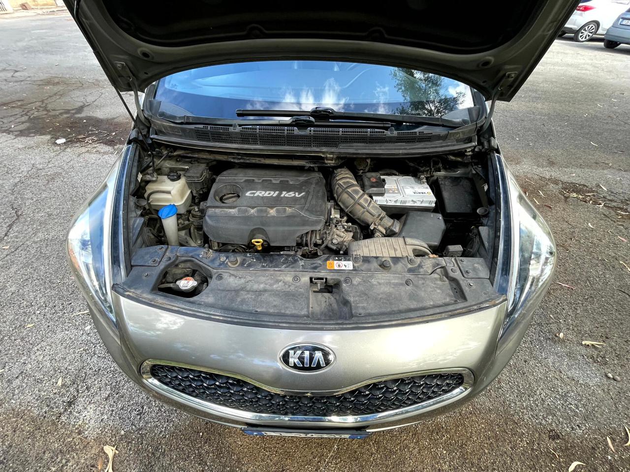 Kia Carens 24 MESI DI GARANZIA 1.7 crdi AUTOMATICA NEOPATENTATI