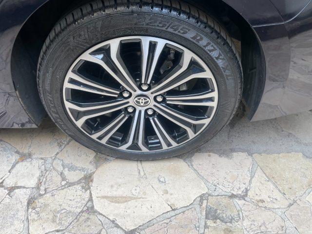 TOYOTA Corolla Touring Sports 2.0 Hybrid Business