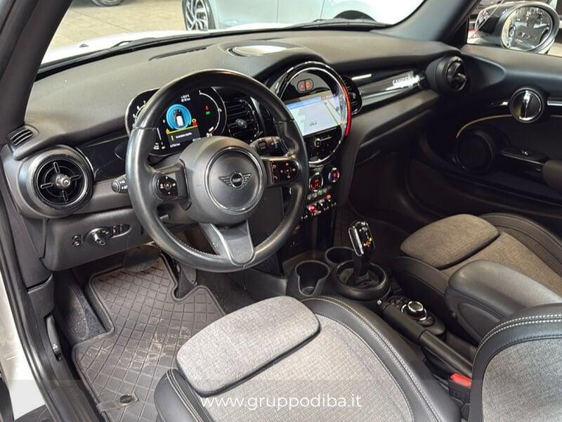 MINI Mini F56 2021 3p 3p 1.5 Cooper Camden auto