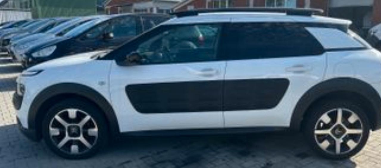 Citroen C4 Cactus BlueHDi 100 S&S Shine Edition