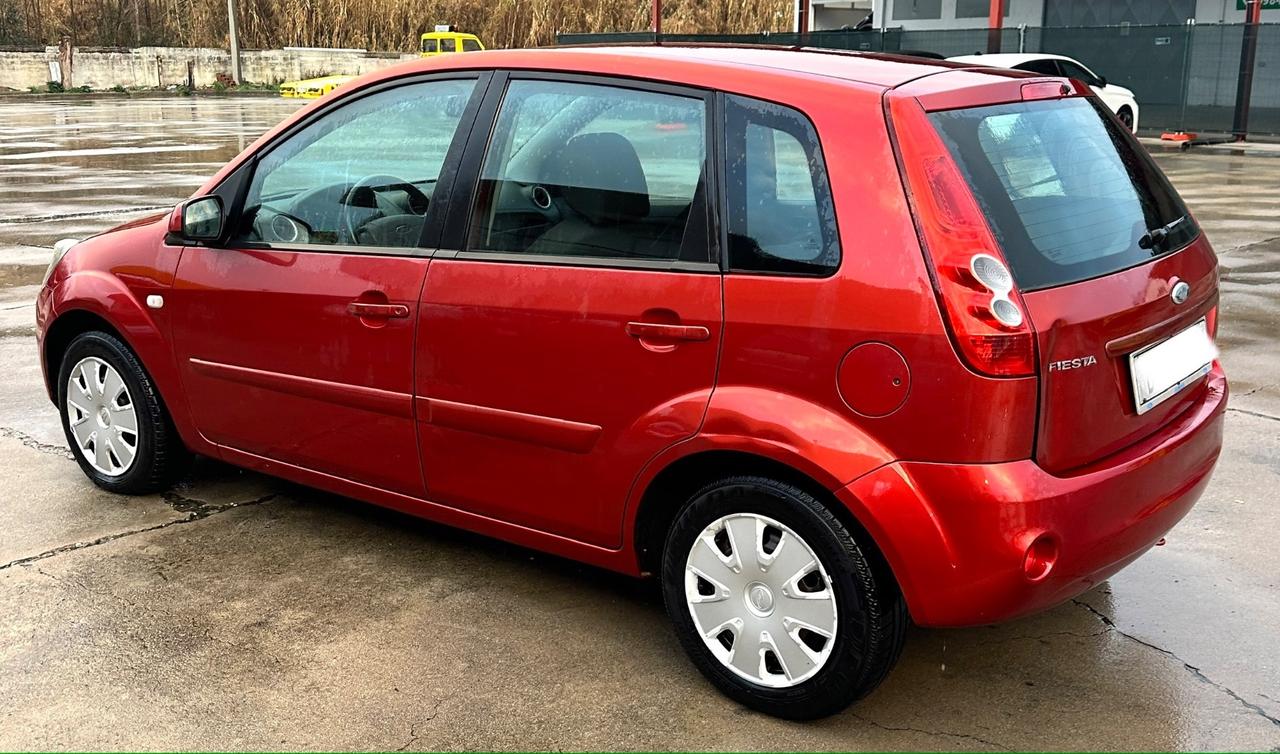 Ford Fiesta 1.2 Benzina 75cv 5p. Ghia