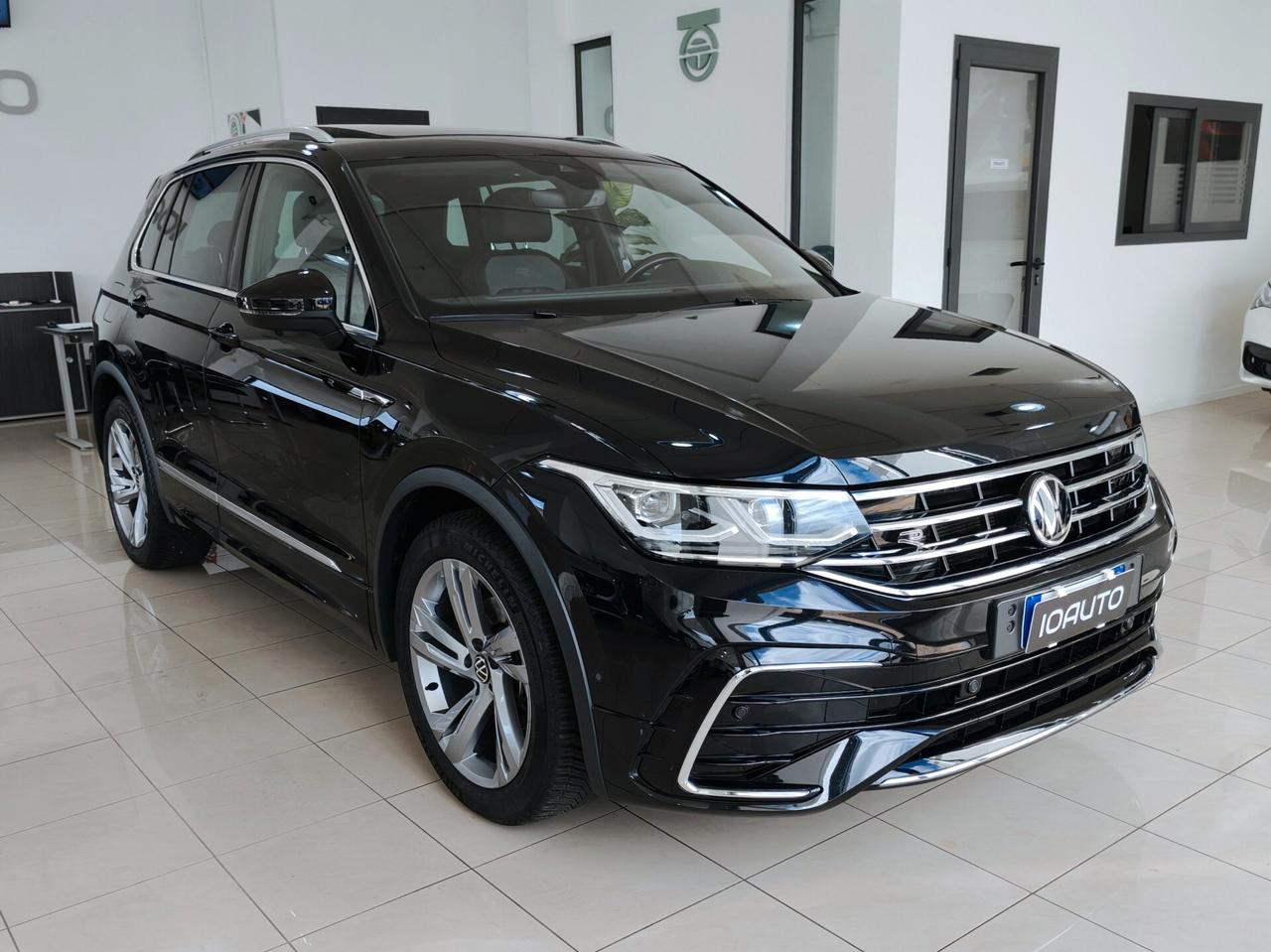 VW Tiguan 2.0 TDI 150cv DSG R-Line TETTO 2021