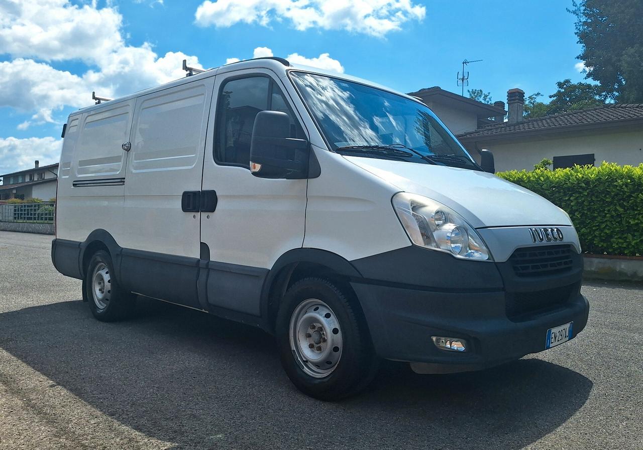Iveco Daily 35S17LV 3.0 HPT PC-SL-TN Furgone