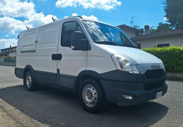 Iveco Daily 35S17LV 3.0 HPT PC-SL-TM Furgone