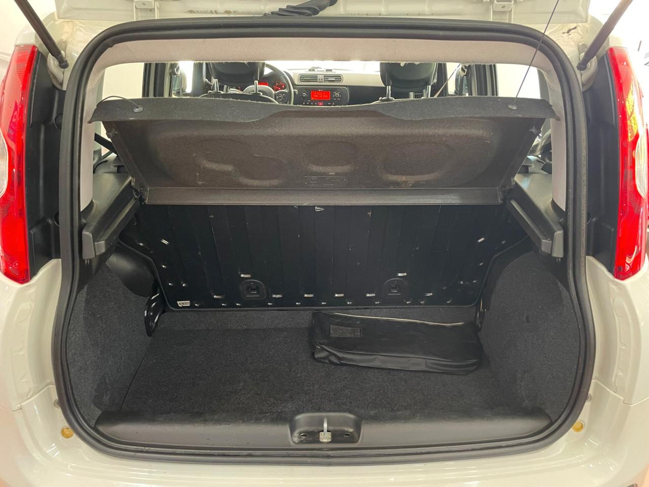 FIAT PANDA 1.2 69CV LOUNGE PROMO ESTATE