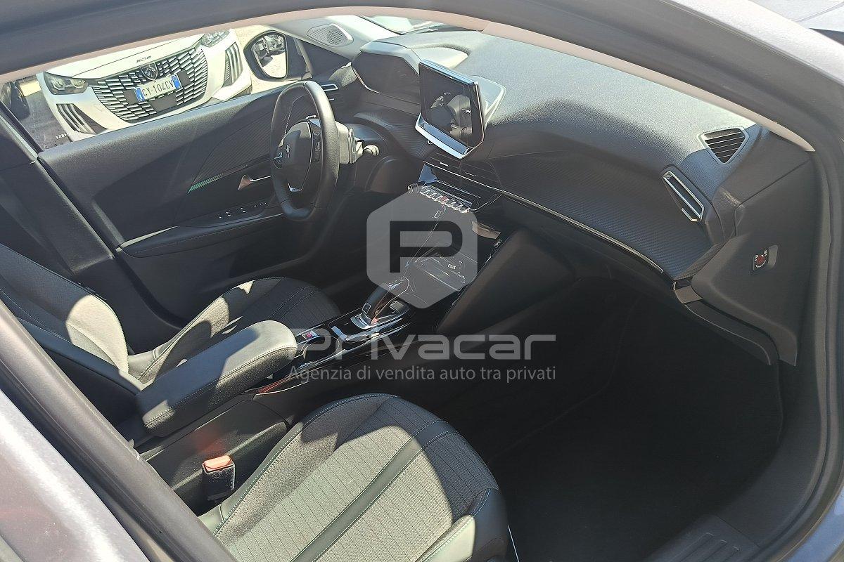 PEUGEOT 2008 PureTech 130 S&S EAT8 Allure Pack
