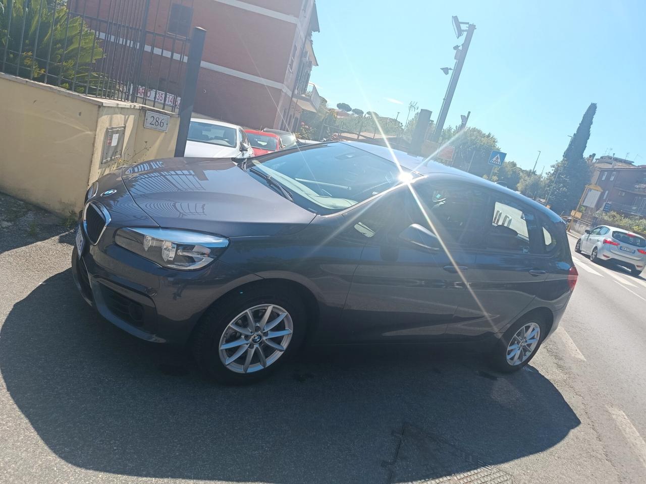 Bmw 2er Active Tourer 218d Advantage