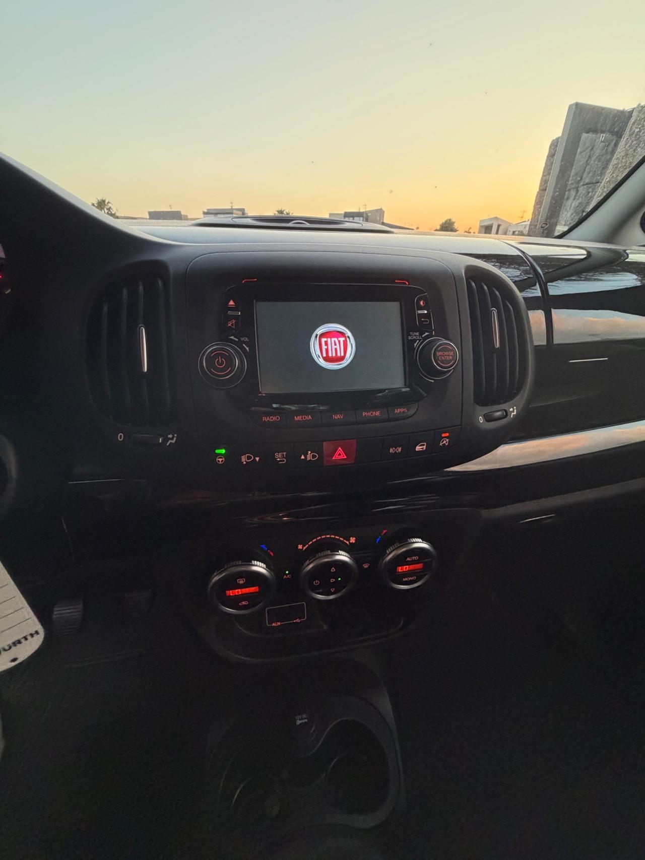Fiat 500L 1.6 Multijet 120 CV Trekking prezzo 8990