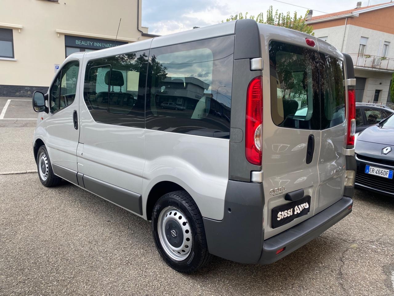 Opel Vivaro 27 2.0 CDTI 115 CV. PC-TN Combi 9 posti