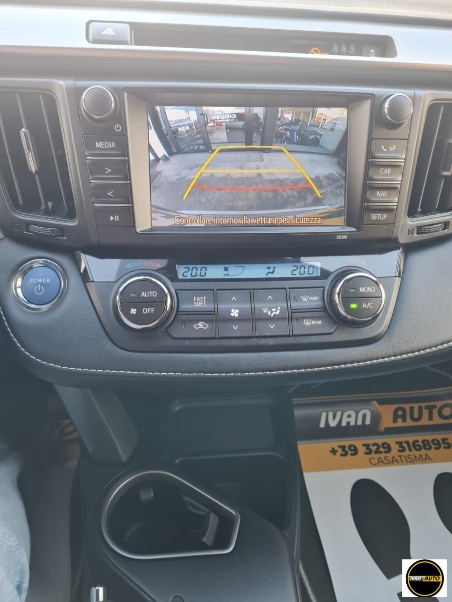 TOYOTA RAV4 2.5 Hybrid 4WD Dynamic-34.000 Km.
