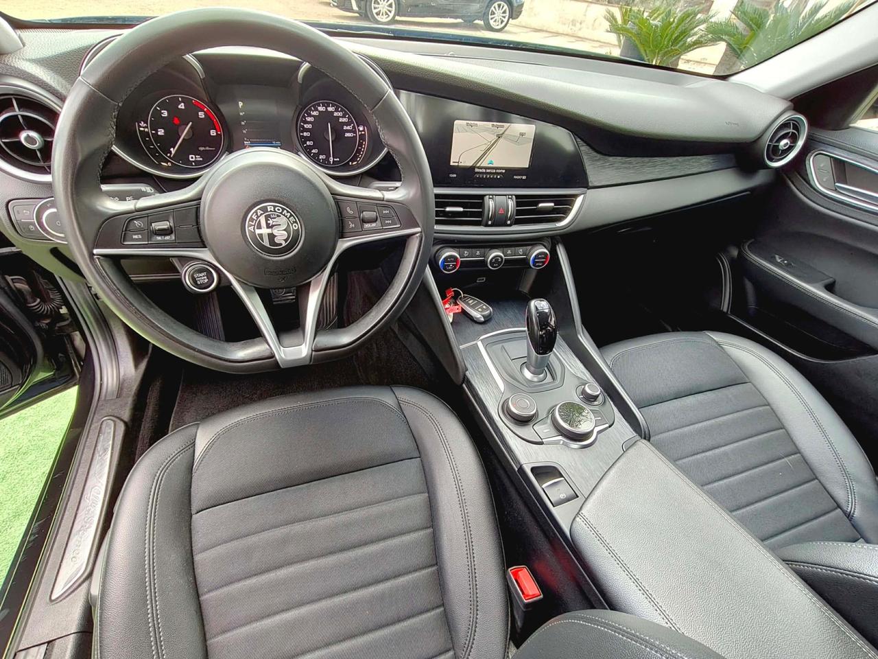 Alfa Romeo Giulia 2.2 Turbodiesel 160 CV AT8 Super - 2020