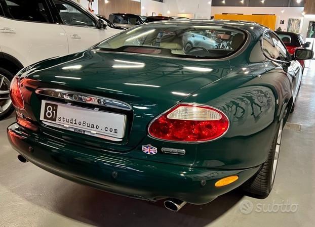JAGUAR XK8 4.2 Coupé