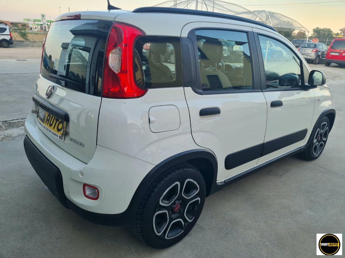 FIAT Panda 1.0 Benzina/Hybrid-Neopatentati-Anno 2021
