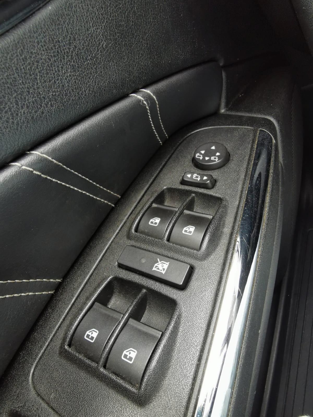 Lancia Delta 1.6 MJT Platino 2009 TETTO
