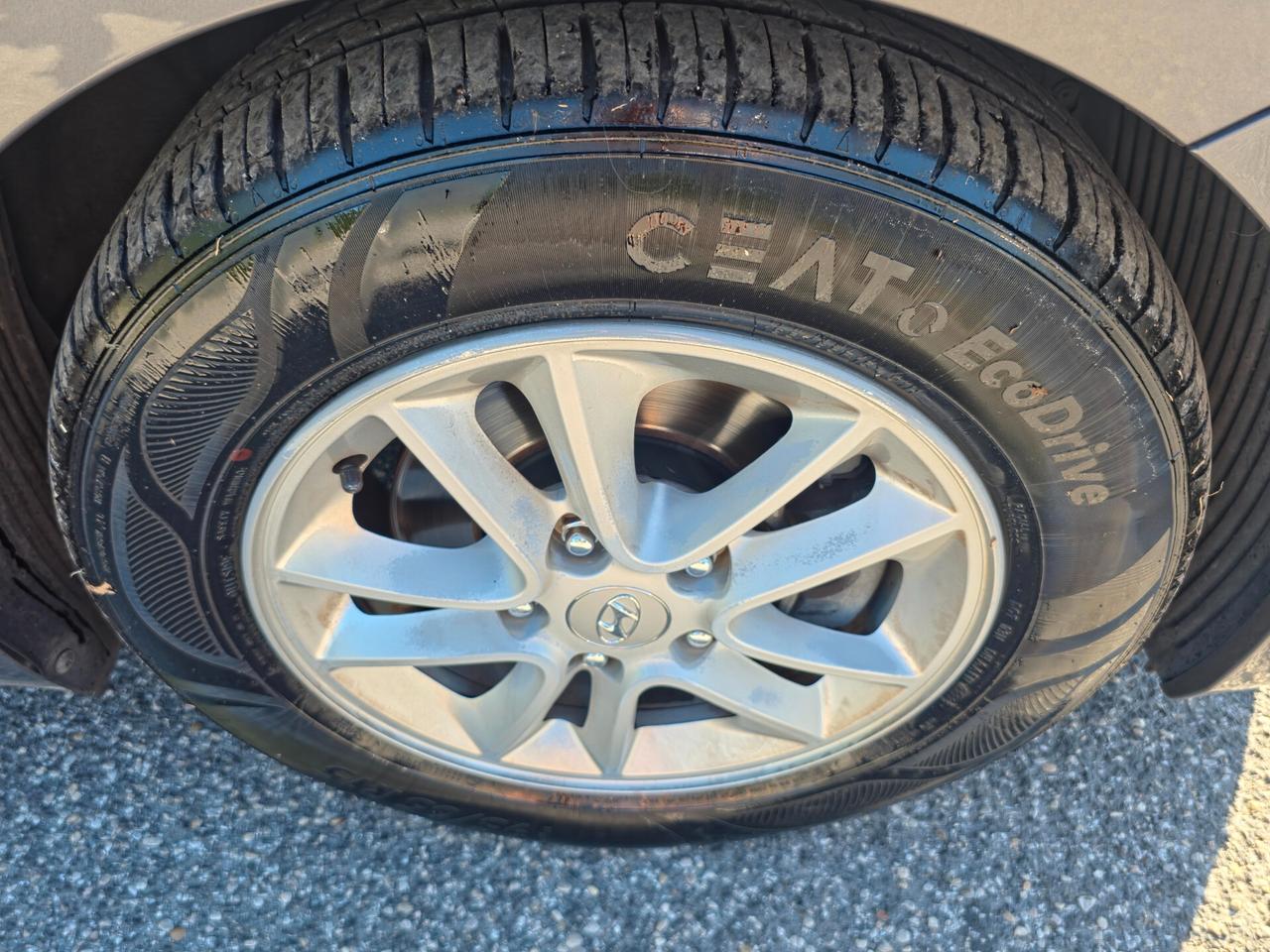 Hyundai i30 1.6 CRDi 5p. Comfort CV-110 E5B Manuale NEO 2012