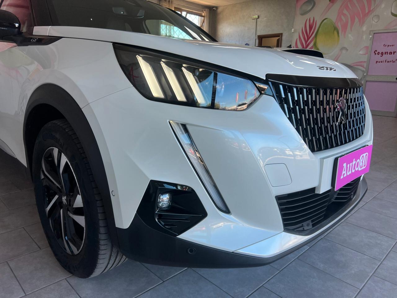Peugeot 2008 PureTech 130 S&S GT LINE