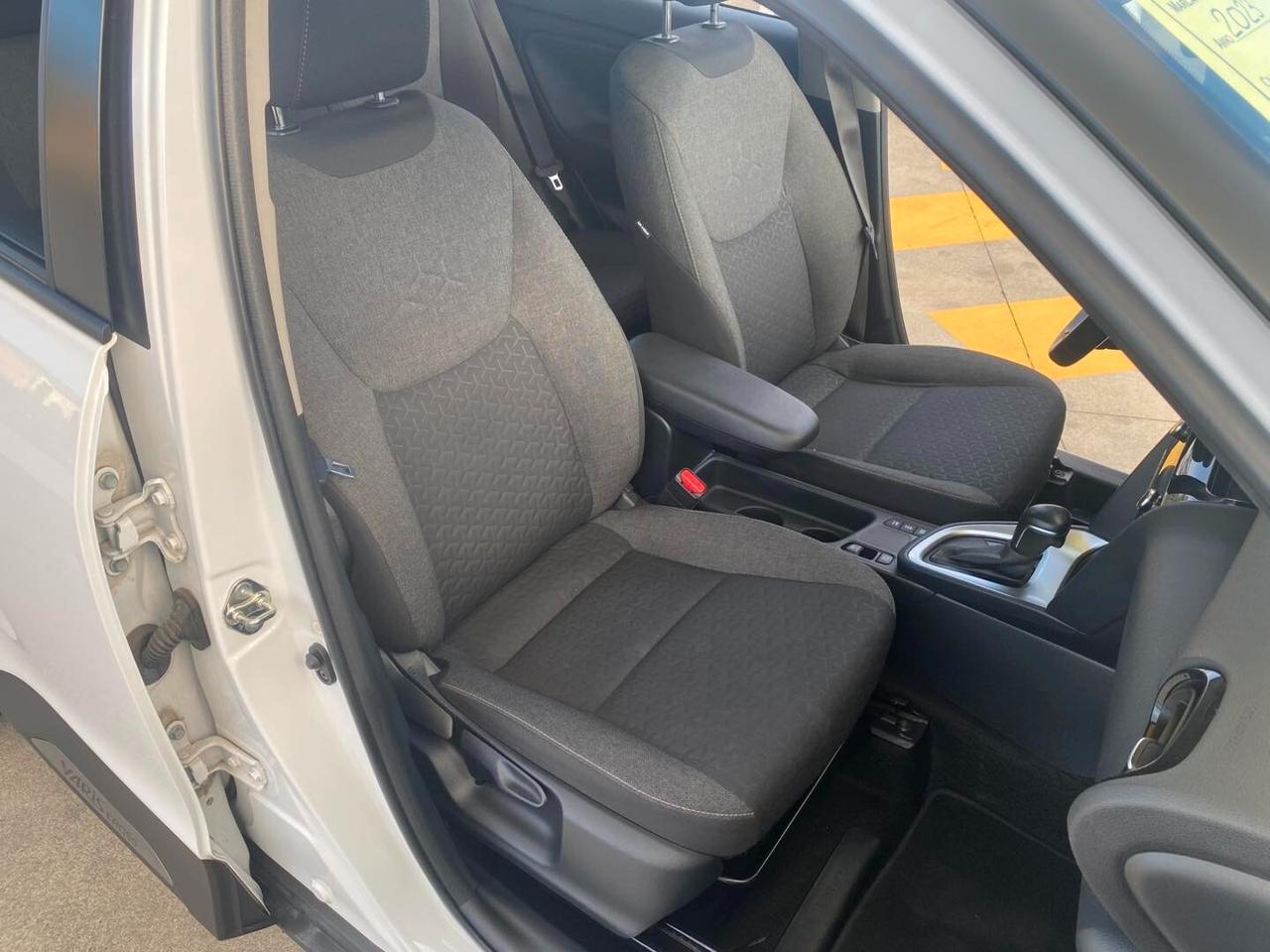 Toyota Yaris Cross 1.5 Hybrid (116 CV) E-CVT Business 2023